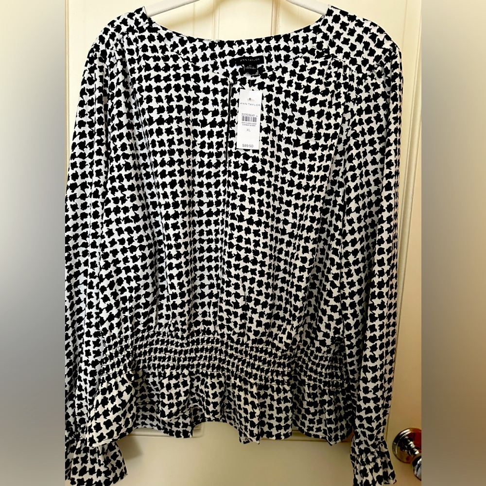Ann Taylor (3) NWT blouses. Lot of 3